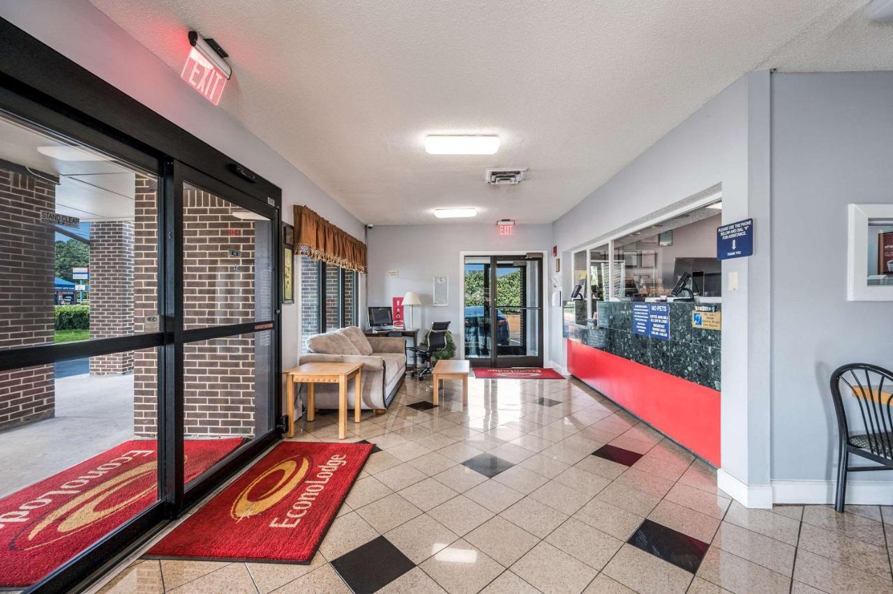 Hotel Econo & 2*