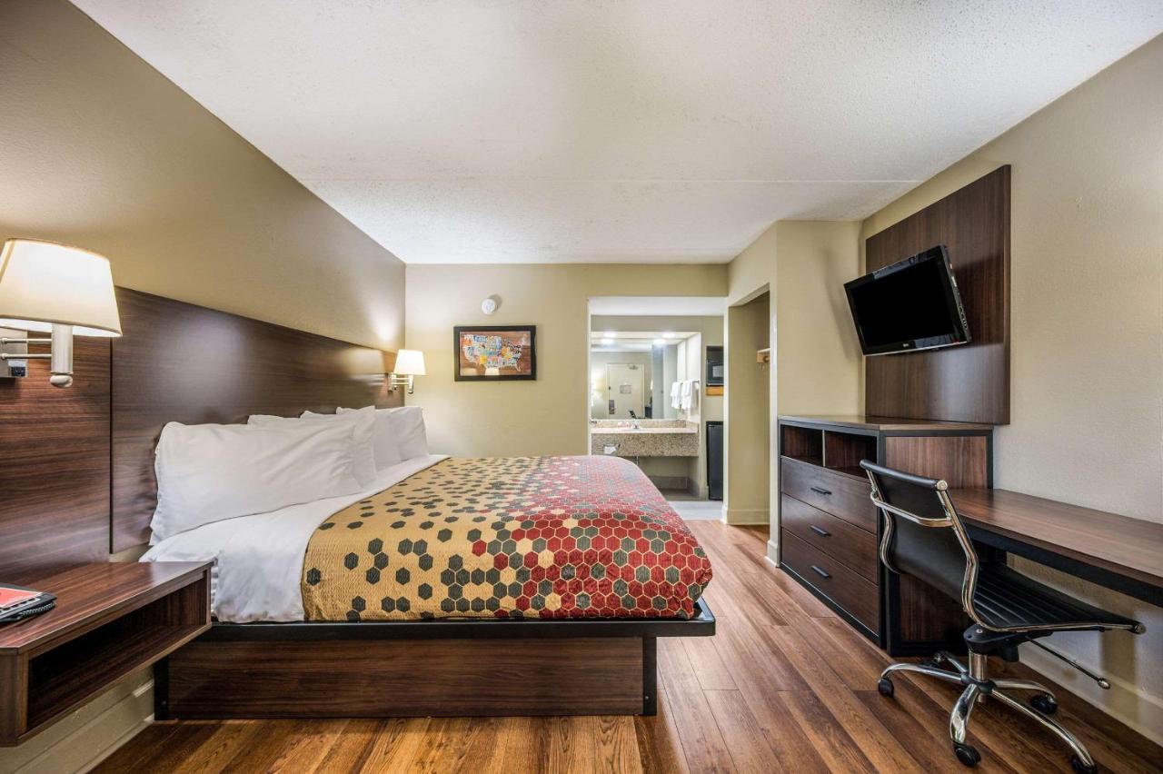 Hotel Econo & Huntsville