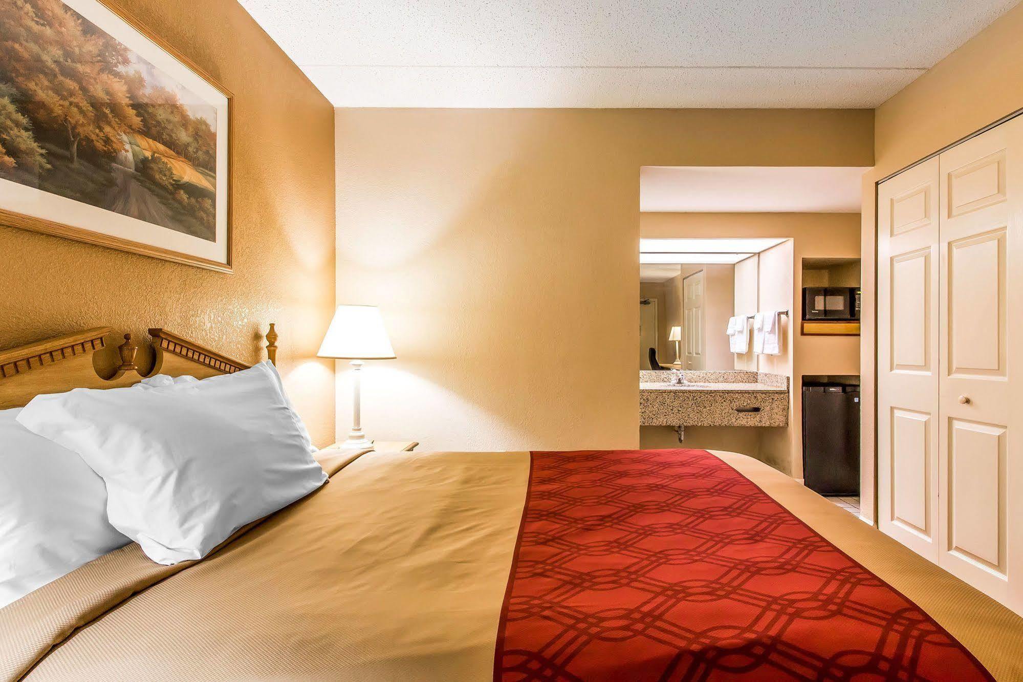 Hotel Econo & 2*